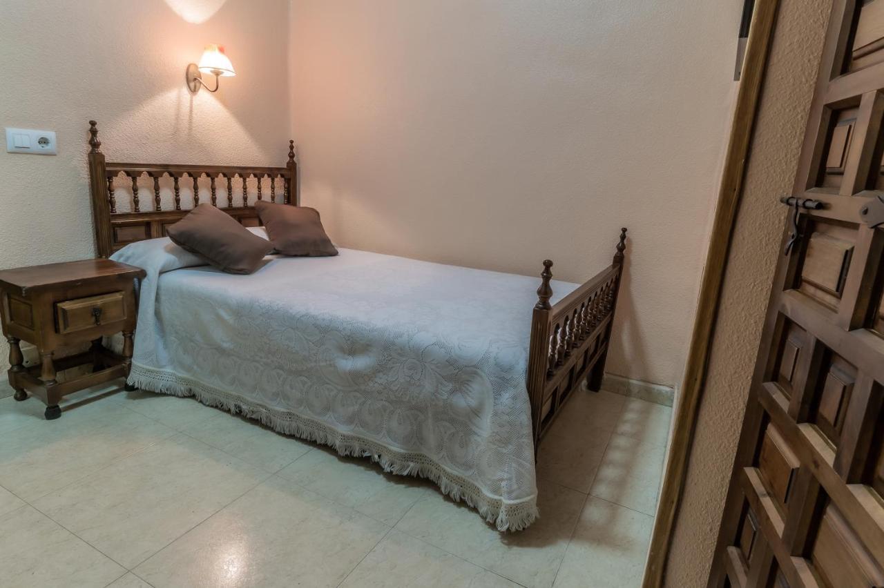 Pension Virginia By Vivere Stays Salamanca Exterior foto